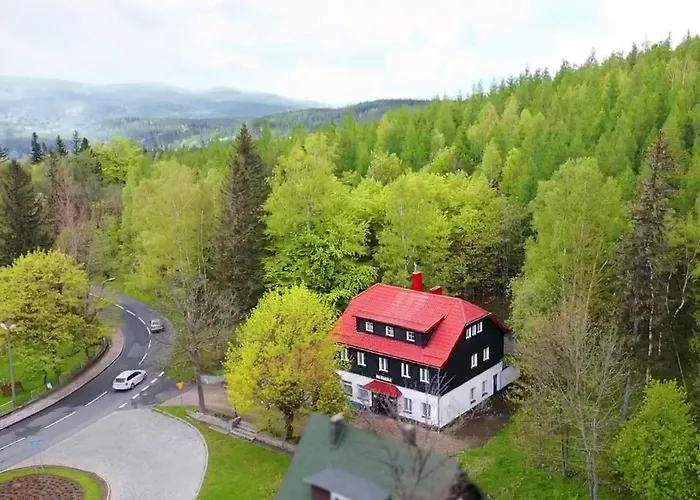 Stokrotka Natura Tour كارباش